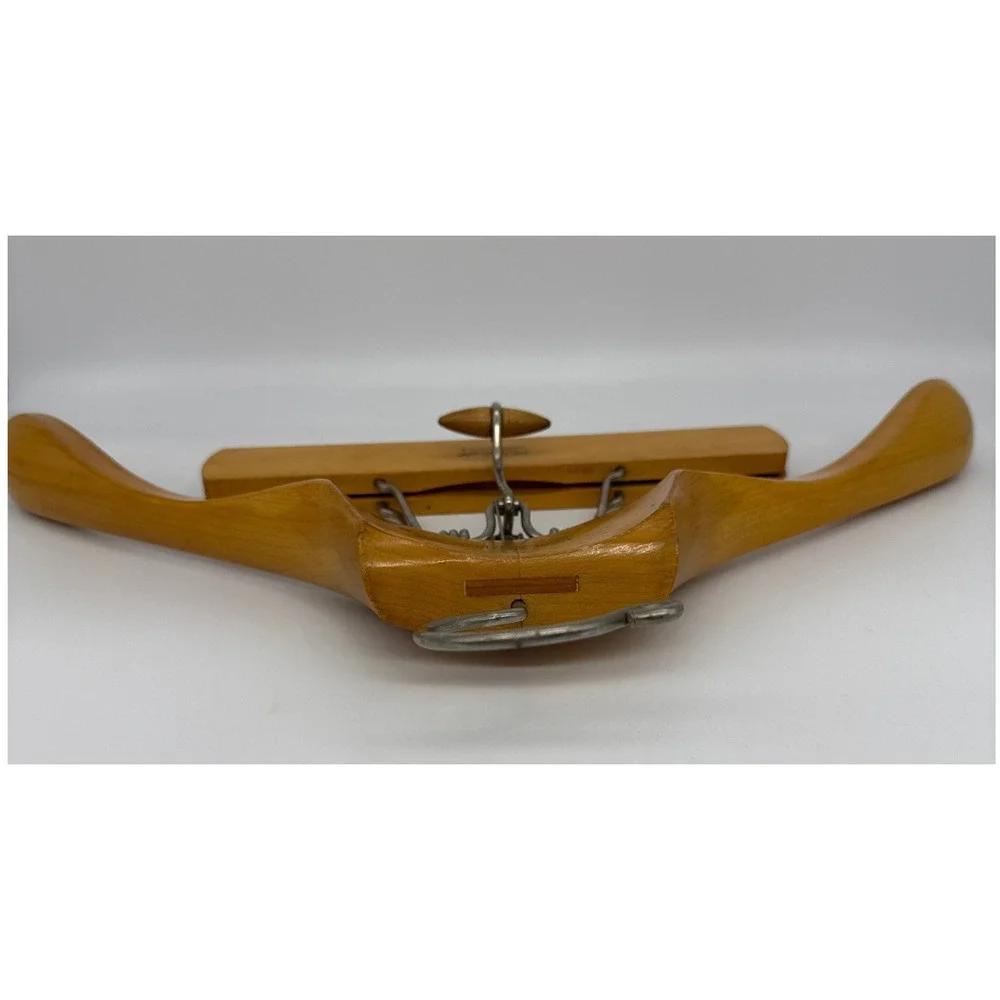 Vintage Neiman Marcus‎ Setwell Wood Suit Hanger Wishbone Clamp Clothes Pants USA